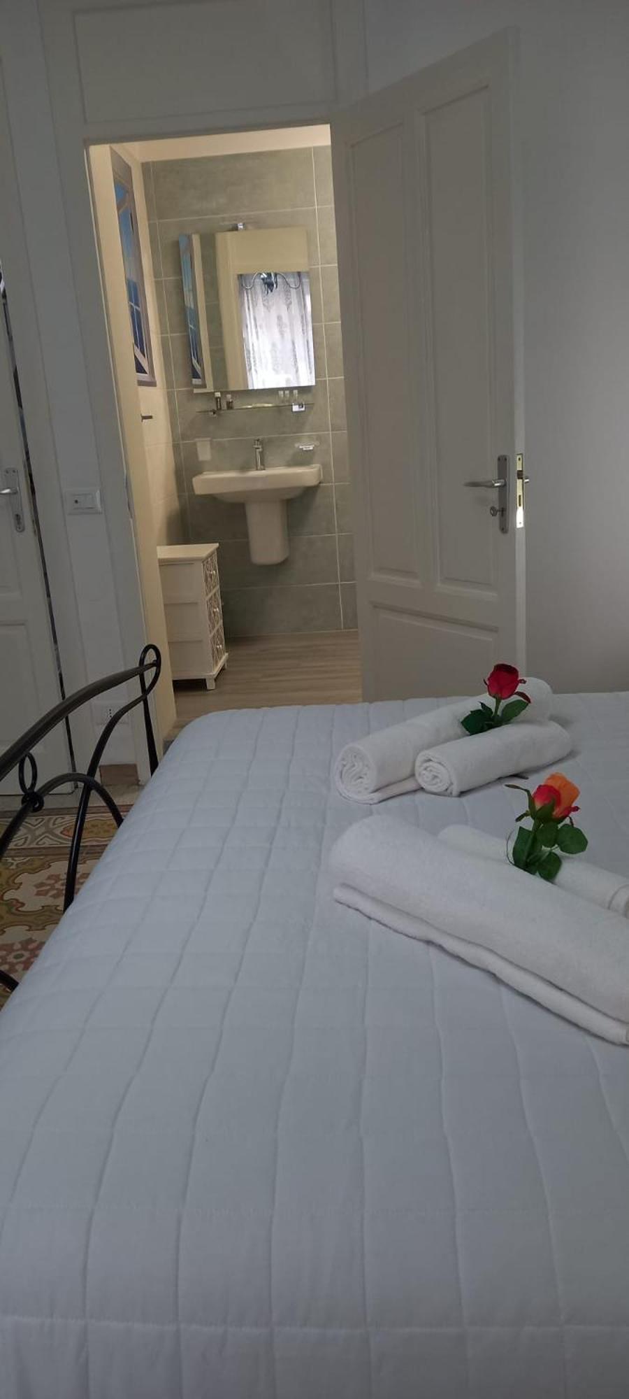 Bed and Breakfast Regina Stella Ласкарі Екстер'єр фото