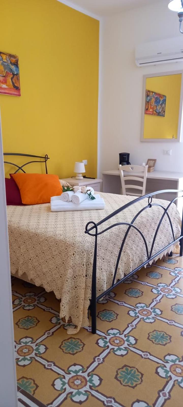 Bed and Breakfast Regina Stella Ласкарі Екстер'єр фото