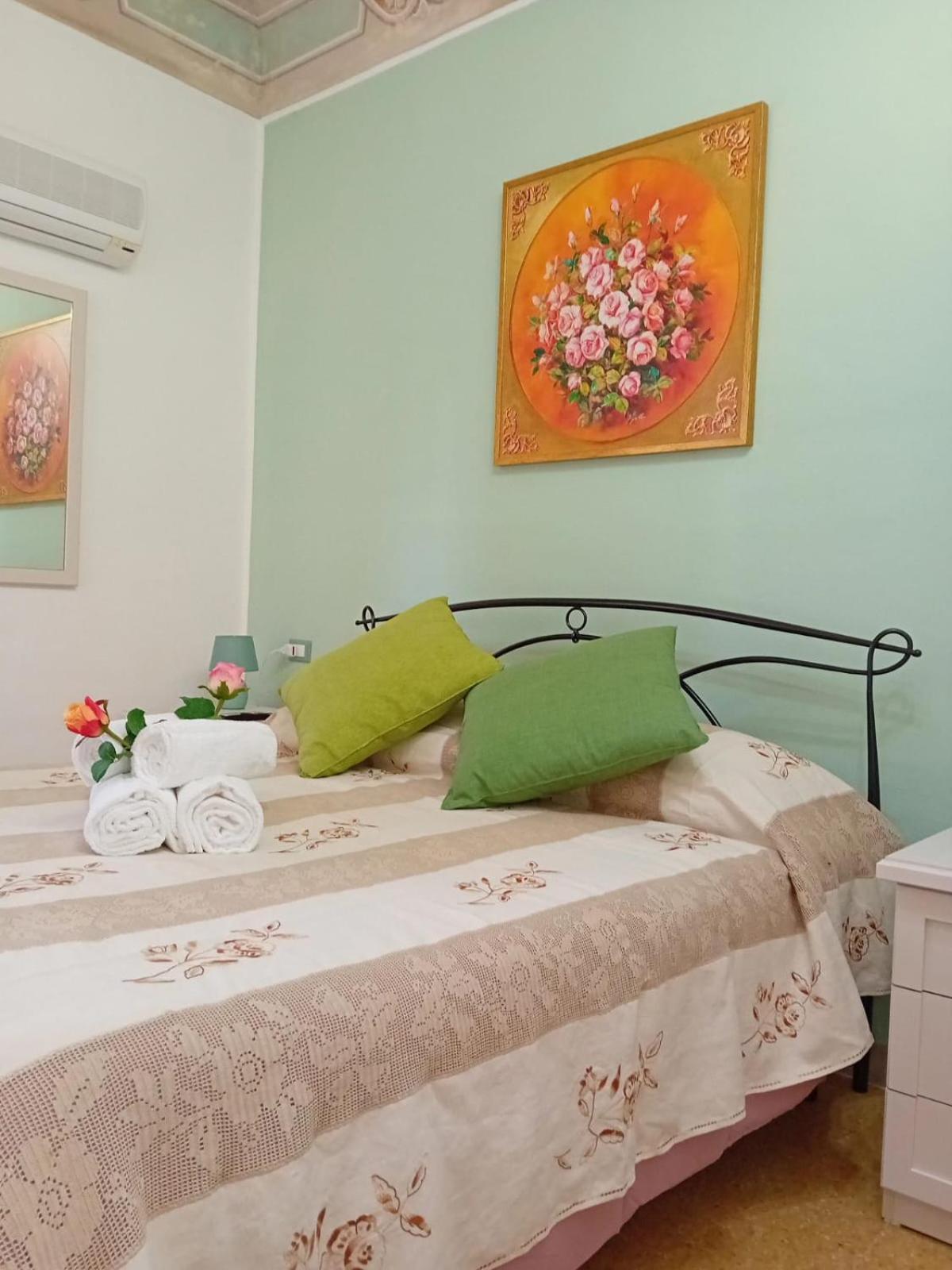 Bed and Breakfast Regina Stella Ласкарі Екстер'єр фото